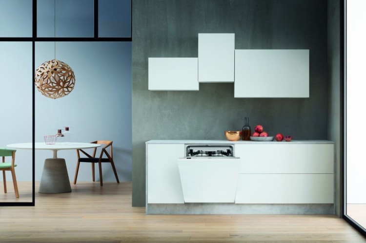 Whirlpool Zmywarka WIC3C26F