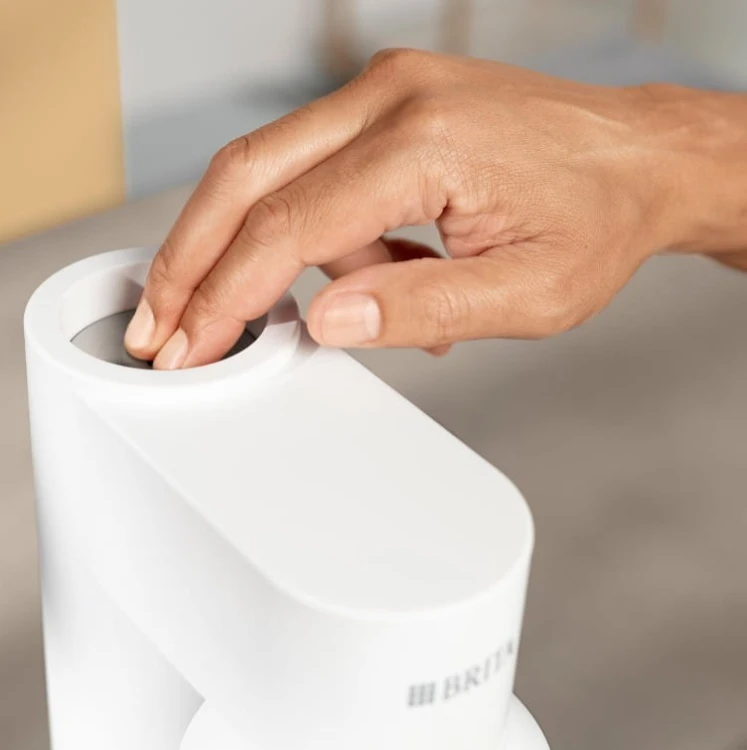 Brita Saturator sodaTRIO biały