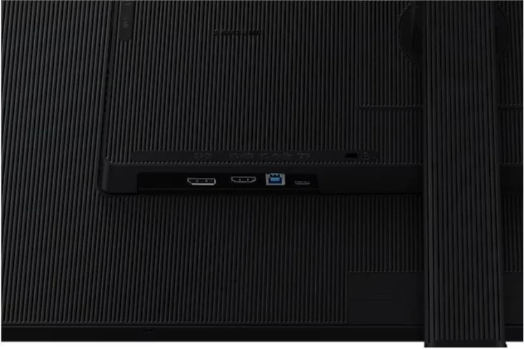 Samsung Monitor 32 cali ViewFinity S80UD IPS 3840x2160 UHD 16:9 1xHDMI 1xDP 1xUSB-C 90W 3xUSB 3.0 LAN KVM 5ms PinP/PbyP 60Hz HAS+PIV płaski 3YOn-Site
