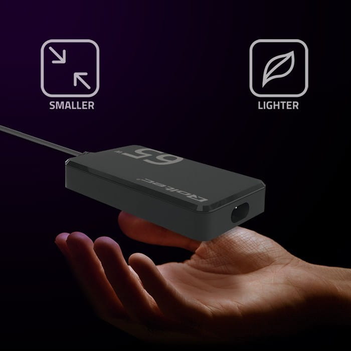 Qoltec Ładowarka sieciowa 65W GaN Super Fast SLIM | PD | 5-20V | 3.25A |USB-C 3.1 | Laptop | MacBook | Smartfon | +kabel