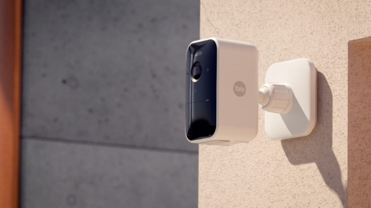YALE HOME Inteligentna kamera zewnętrzna