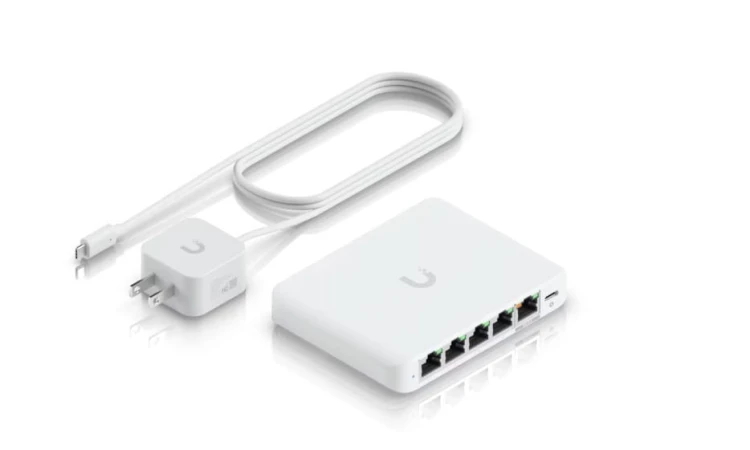 UBIQUITI Przełącznik 5P PoE In USW-Flex-2.5G-5
