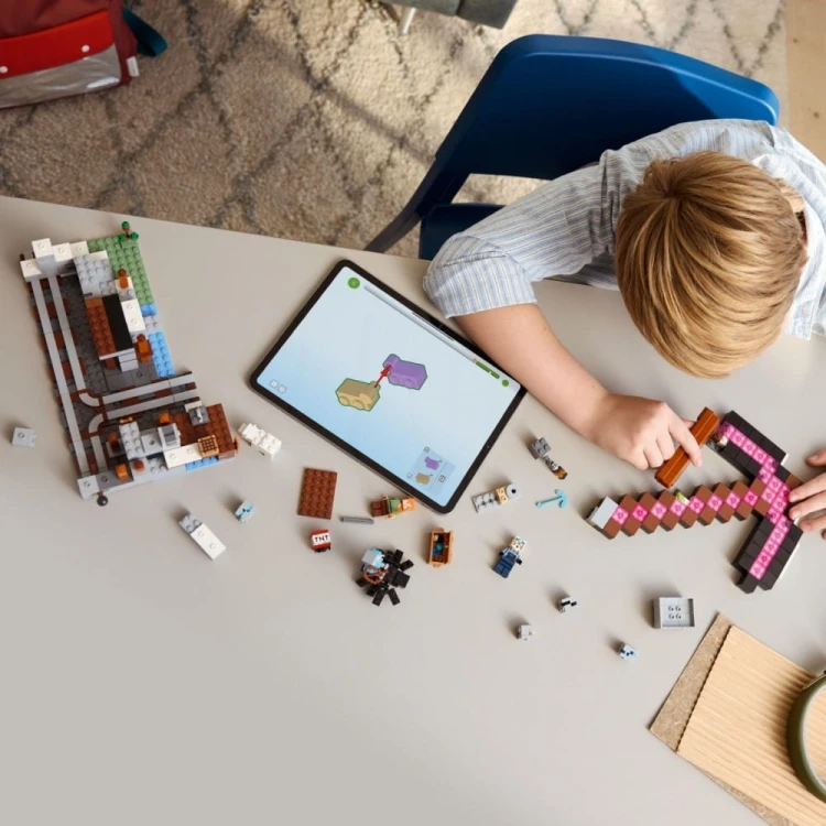 LEGO Klocki Minecraft 21277 Kilofowa kopalnia