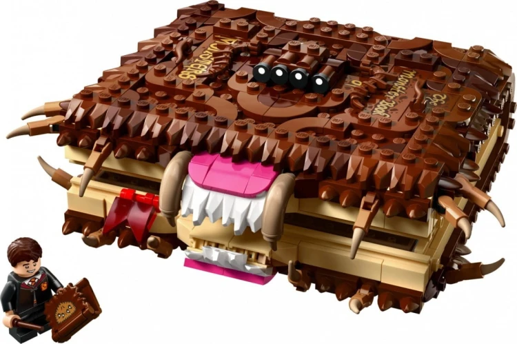LEGO Klocki Harry Potter 76449 Potworna księga potworów z zębami
