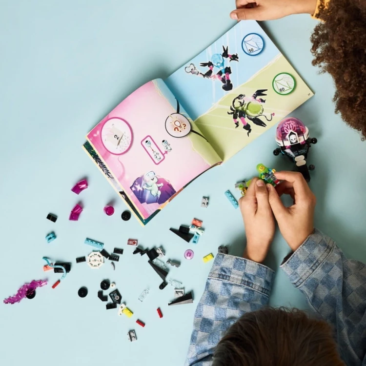 LEGO Klocki DREAMZzz 71495 Mateo kontra mech Cybermózgowca