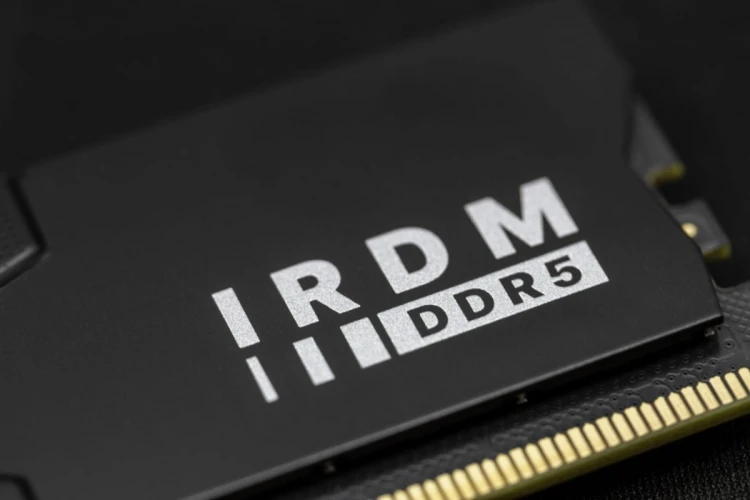 GOODRAM Pamięć DDR5 IRDM 16GB(1*16GB)/6000 CL30 czarna