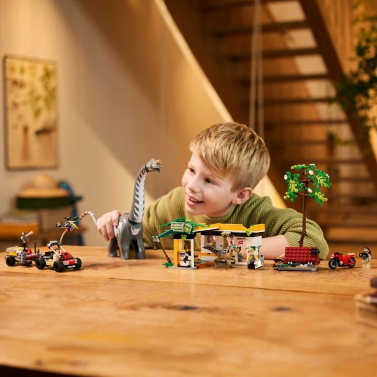 LEGO Klocki Jurassic World 76973 Na tropie tytanozaura i raptora