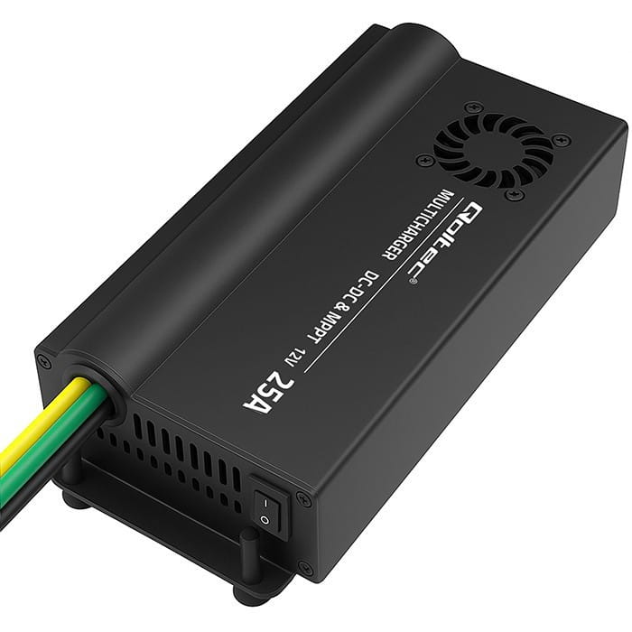 Qoltec Automatyczna Ładowarka DC-DC 12V z regulatorem MPPT | 25A |      LiFePO4 AGM GEL STD