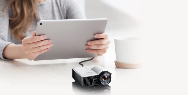 Optoma Projektor ML1050STi WXGA