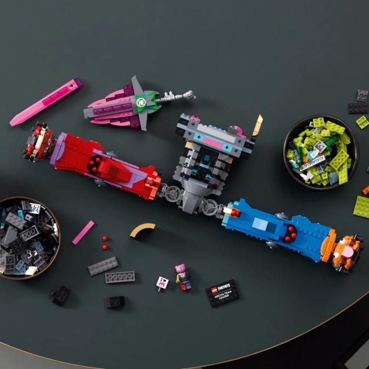LEGO Klocki Fortnite 77078 Dowódca Drużyny Mechów