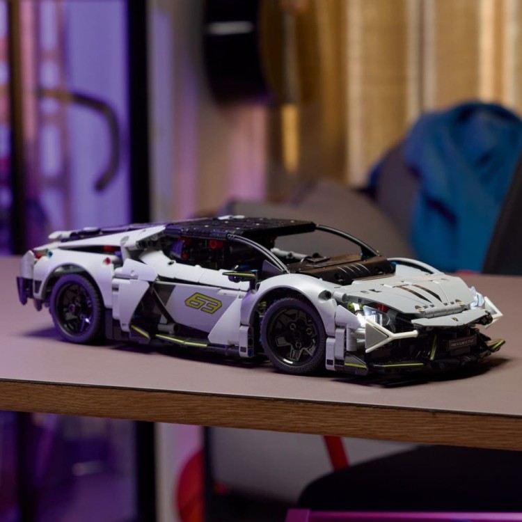 LEGO Klocki Technic 42214 Supersamochód Lamborghini Revuelto