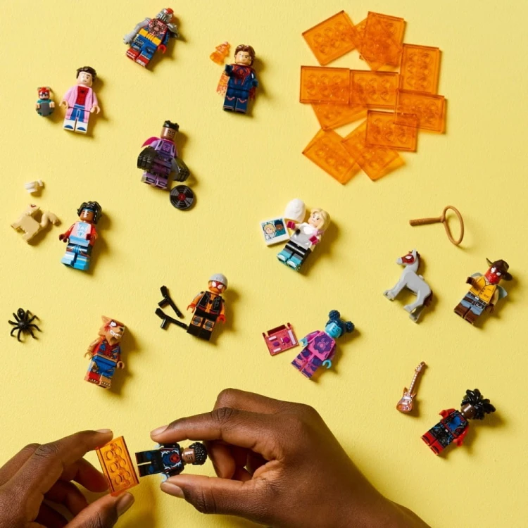 LEGO Klocki Minifigures 71050 Minifigurki (1 sztuka)