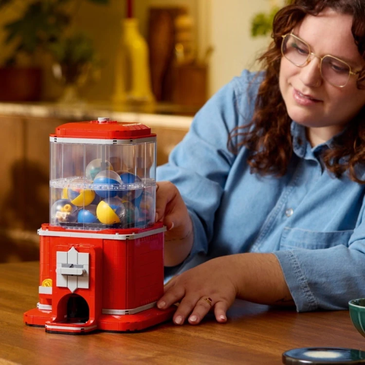 LEGO Klocki Ideas 21358 Maszyna z minifigurkami