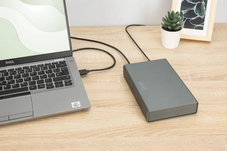 Digitus Obudowa zewnętrzna USB 3.0 na dysk SSD/HDD 3.5" SATA III max. 16 TB z zasilaczem, aluminiowa
