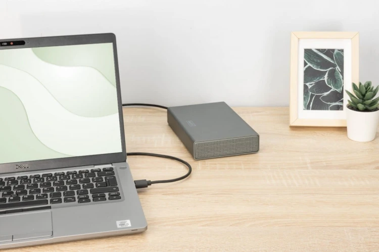 Digitus Obudowa zewnętrzna USB 3.0 na dysk SSD/HDD 3.5" SATA III max. 16 TB z zasilaczem, aluminiowa