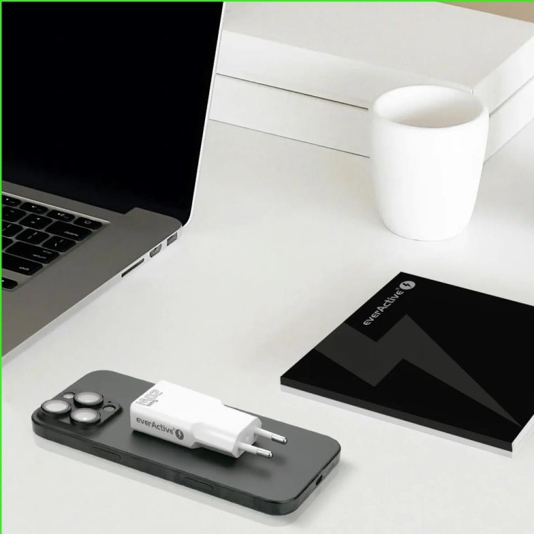 everActive Ładowarka sieciowa SUPER SLIM QC 3.0 20W 1XUSB 1XUSB-C biała SC-340Q