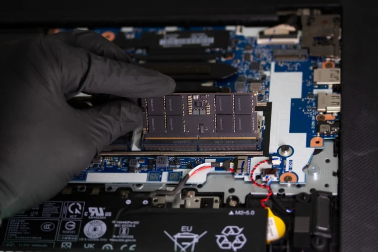 GOODRAM Pamięć do notebooka DDR5 CSODIMM 16GB(1*16) 6400 CL52