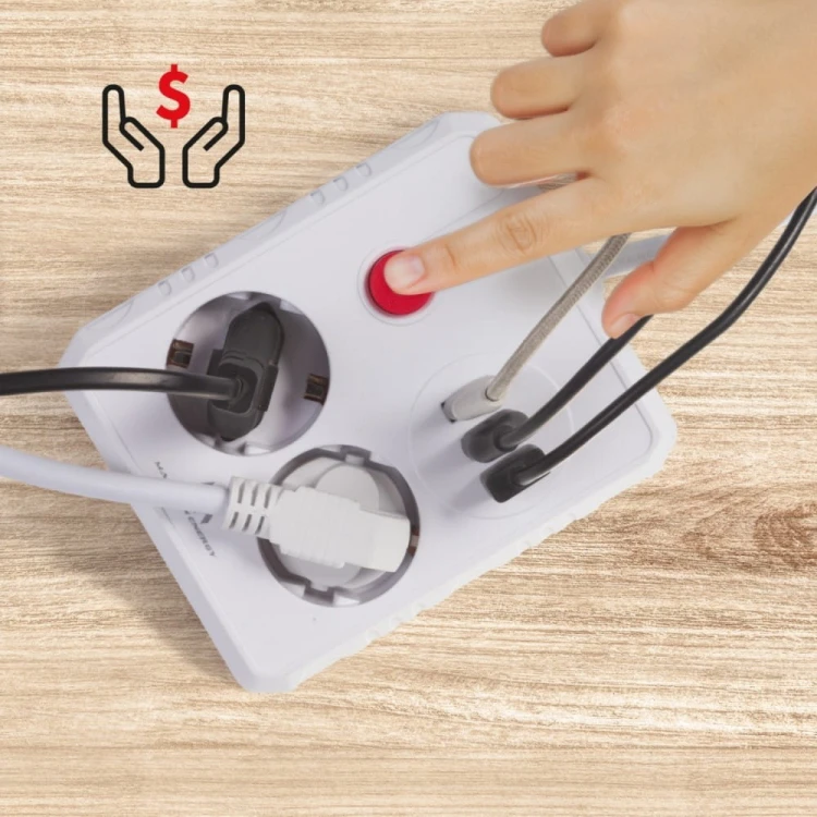 Maclean Listwa zasilająca 2 gniazda MCE387 W 3xUSB, 110-240V AC 50/60Hz, 2.1A max 2500W, 1.5m, biała