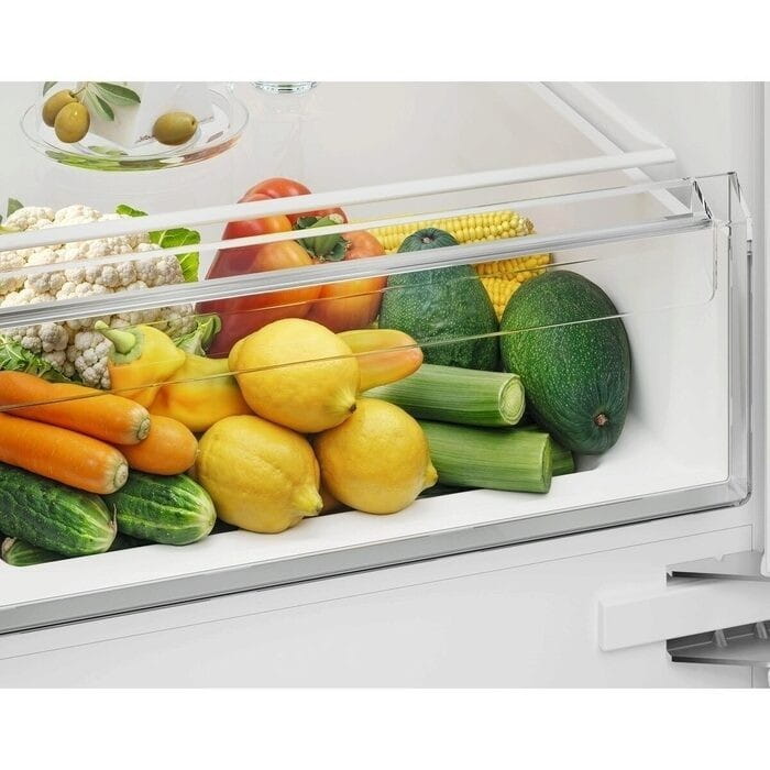 Electrolux Chłodziarko-zamrażarka BI ENS3SE18S