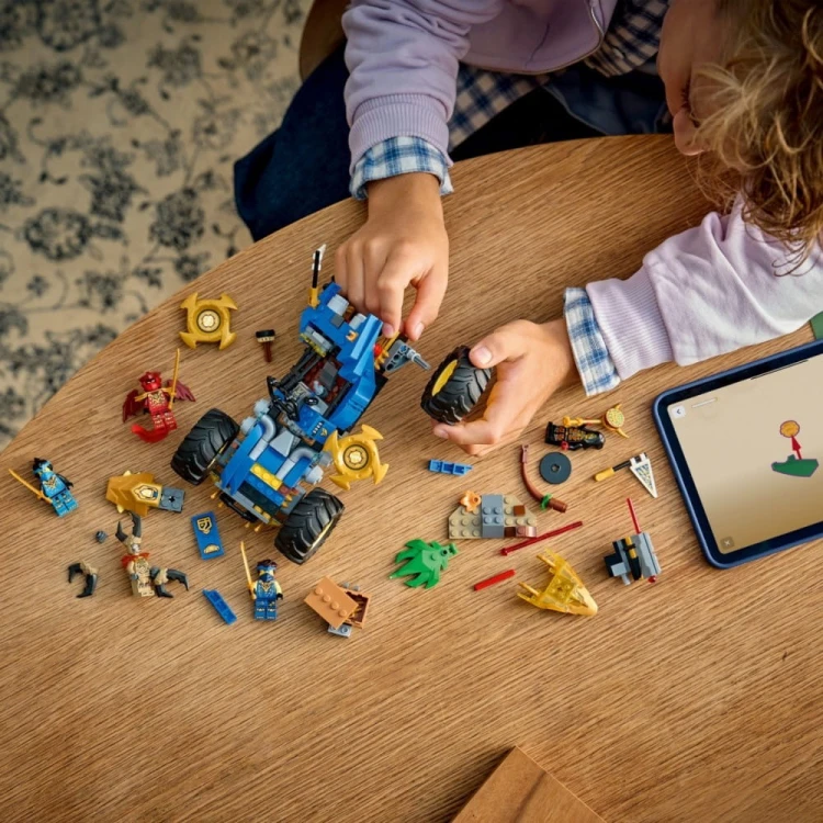 LEGO Klocki Ninjago 71856 Wielofunkcyjny samochód Jaya