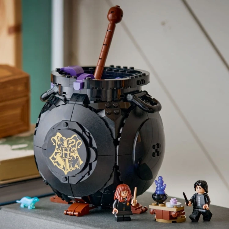 LEGO Klocki Harry Potter 76464 Kociołek: Sekretna sala zajęć z eliksirów