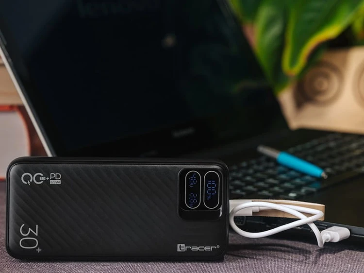 Tracer Powerbank BLAZE 30000mAh 65W Czarny