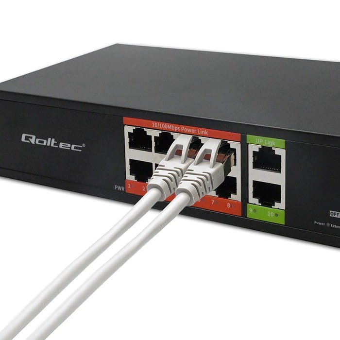 Qoltec Przełącznik sieciowy SWITCH FAST Ethernet PoE | 8x RJ45 |  2x RJ45 Uplink | 120W | 10/100 Mb/s
