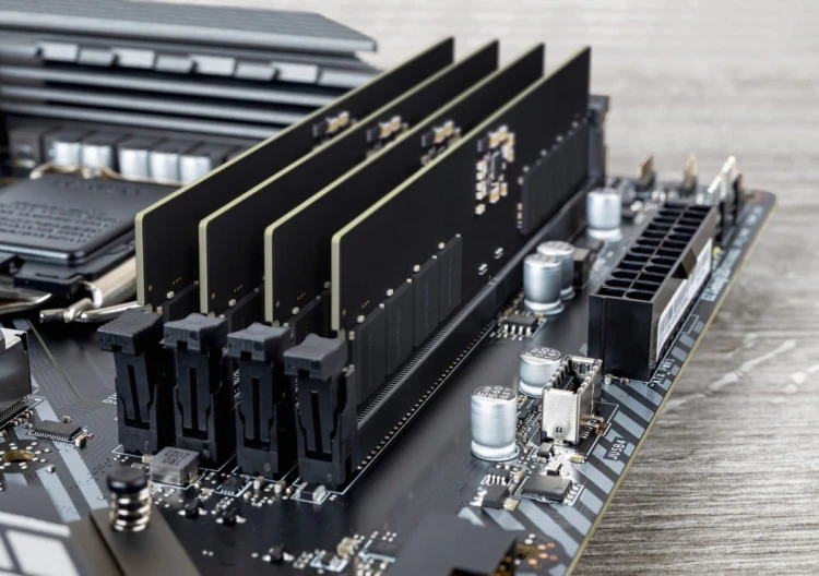 GOODRAM Pamięć DDR5 8GB/5600 CL46