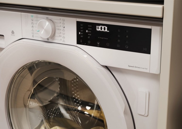 Candy Pralko-suszarka do zabudowy BC4S495M4D8-S