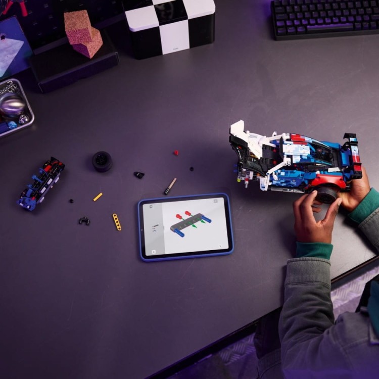LEGO Klocki Technic 42226 Samochód wyścigowy BMW M4 GT3 EVO