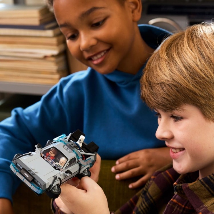 LEGO Klocki Speed Champions 77256 Wehikuł czasu z Powrotu do przyszłości