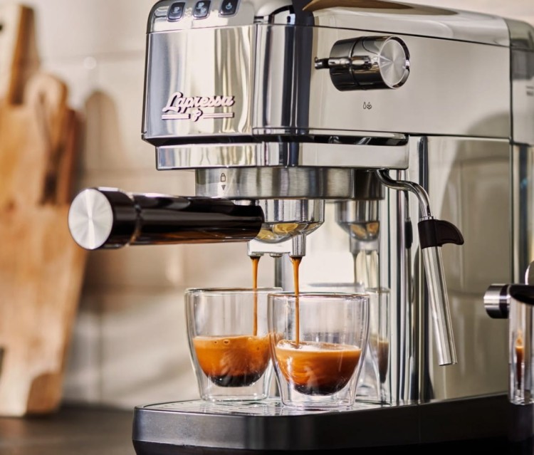 Tchibo Ekspres ciśnieniowy kolbowy Lapressa stalowy