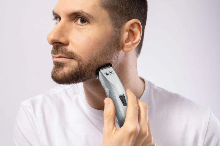 Wahl Zestaw do brody, nosa i uszu         05606-308