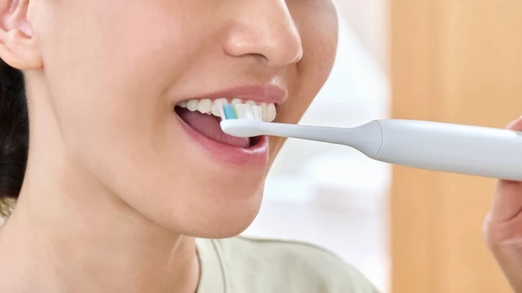 Philips Końcówki do szczoteczki Optimal White HX6068/87 8 sztuk