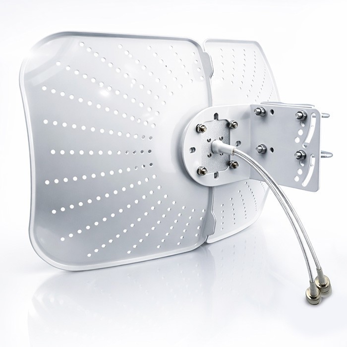 Qoltec Antena paraboliczna 4G 5G LTE | 2x19dBi | kierunkowa | zewnętrzna| 1710-2700 MHz | 3300-4200 MHz | N Female | wodoodporna | 5m