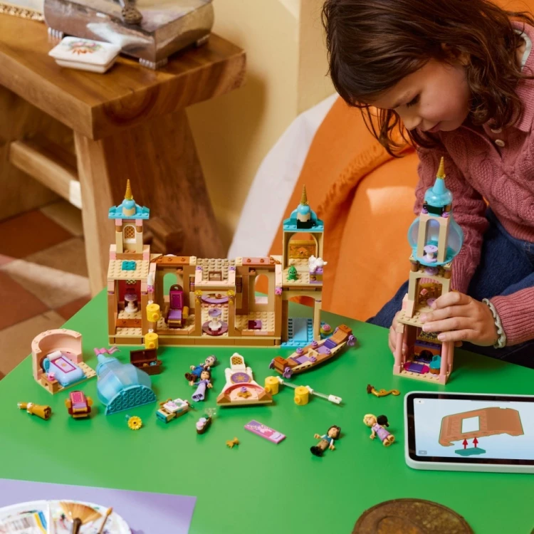 LEGO Klocki Disney 43297 Zamek Roszpunki