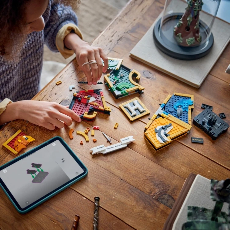 LEGO Klocki Harry Potter 76462 Herb Hogwartu