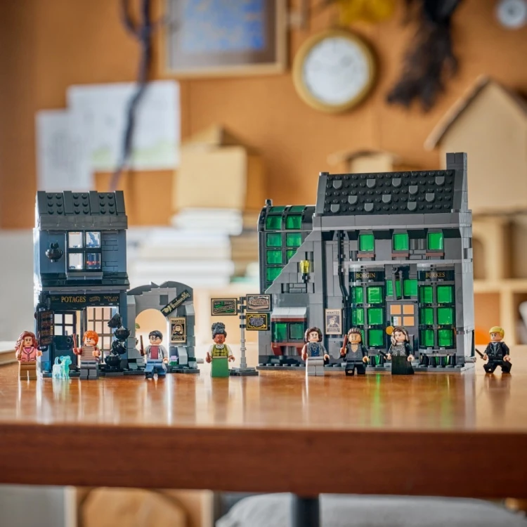 LEGO Klocki Harry Potter 76471 Magiczne sklepy na ulicy Śmiertelnego Nokturnu