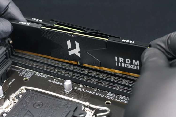 GOODRAM Pamięć DDR5 IRDM 16GB(1*16GB)/5600 CL36