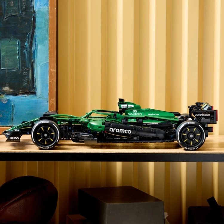 LEGO Klocki Technic 42240 Bolid F1 Aston Martin AMR26