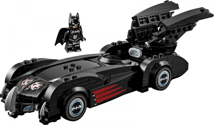 LEGO Klocki Super Heroes 76333 Batmobil z filmu Batman i Robin