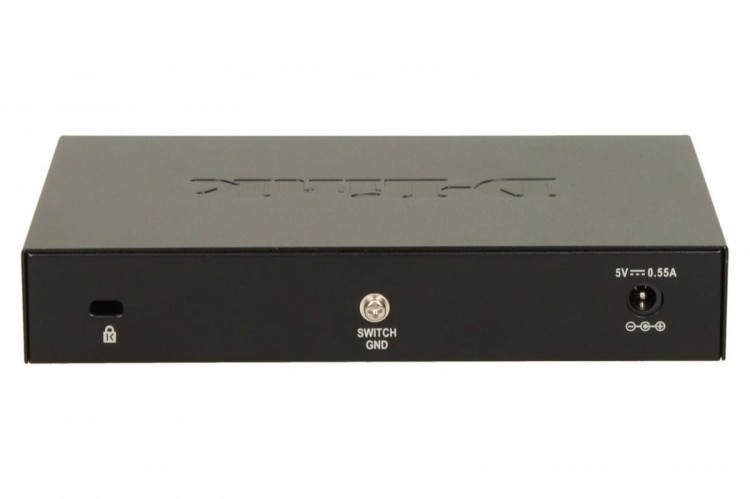 D-Link Switch 8-port 10/100 Metal Housing