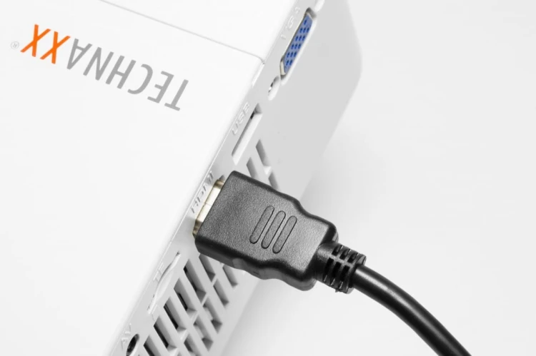 Technaxx Deutschland GmbH &amp; Co. KG Mini projektor przenośny z odtwarzaczem multimedialnym LED
