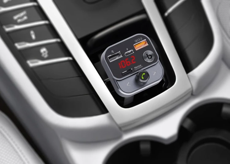 ART Transmiter samochodowy FM MP3 z funkcją BT,USB LCD FM-84B QC3.0