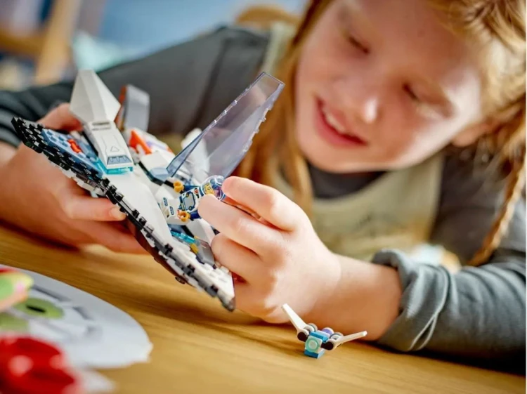 LEGO Klocki City 60430 Statek międzygwiezdny