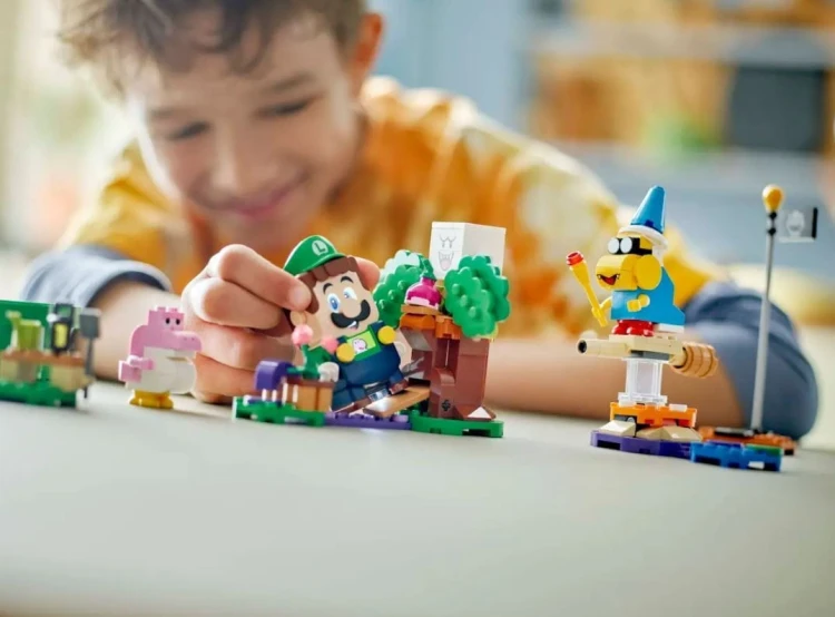 LEGO Klocki Super Mario 71440 Przygody z interaktywną figurką LEGO Luigi