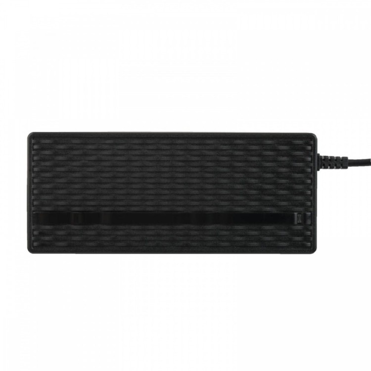 AKYGA  Ładowarka do pojazdów elektrycznych Akyga AK-EV-12 42V / 2A 84W 5.5X2.1 MM 1M