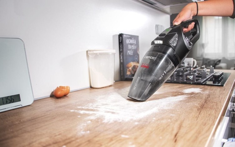 Concept Odkurzacz ręczny VP4380